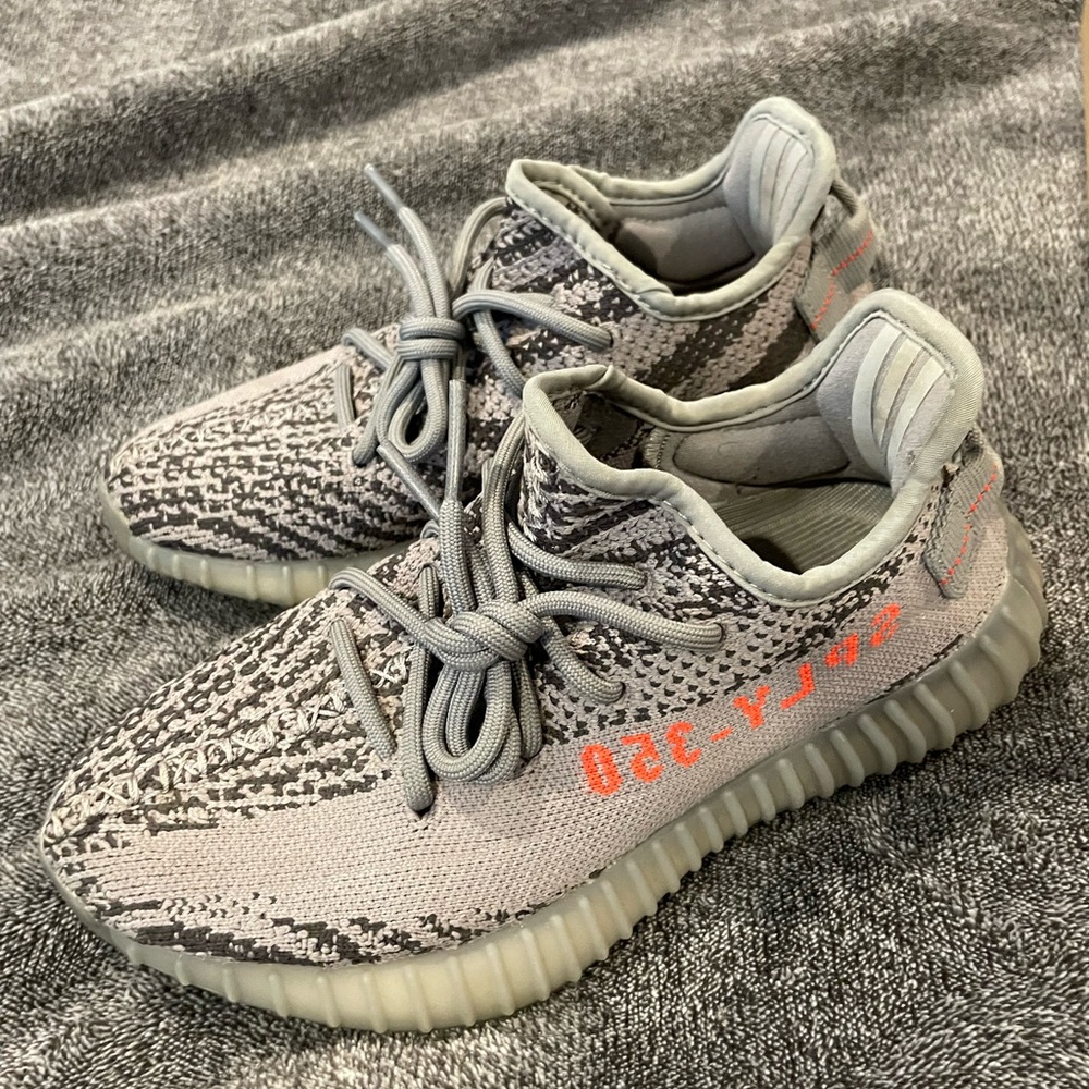 Adidas Yeezy Boost 350 V2 ‘Beluga 2.0’